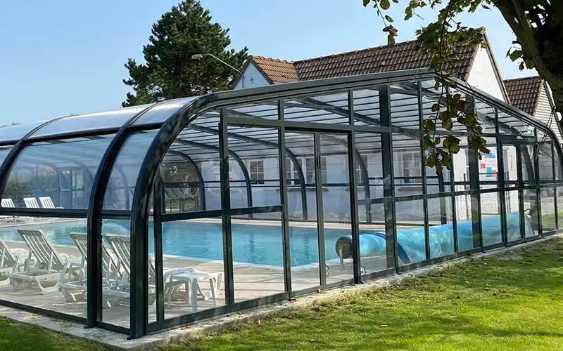 piscine couverte camping de la Maye dans la baie de Somme